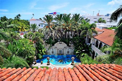 versace home miami|where does gianni versace live.